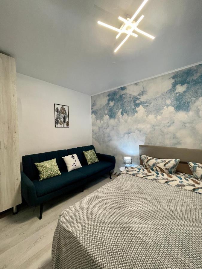 Ferienwohnung Garsoniera Sky Petrila Exterior foto